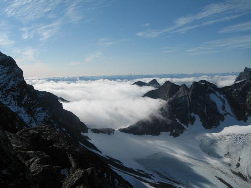 Eikum Hotel - image 4