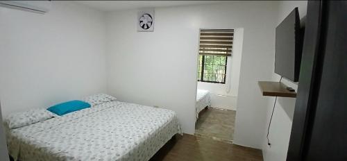 Villa Victoria Bosques de OLON in Olon