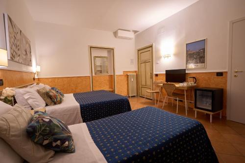 Hotel Ascot 5