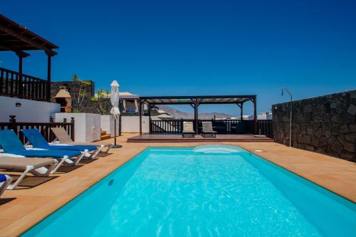 CASA LAURA VISTA LOBOS - spacious Villa with heatable pool and sea views 2