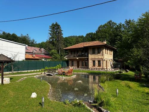 Villa with private lake