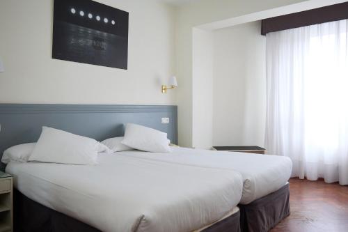 Hotel Vigo Plaza - image 3
