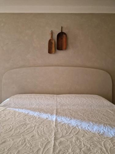 Apartment C-MM09, Bussi sul Tirino