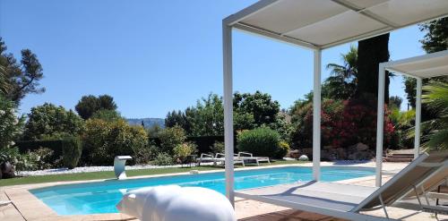 Villa avec piscine entre Marseille et Cassis, Marsylia (zdjęcie 7)