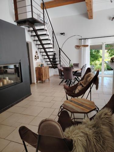 Villa avec piscine entre Marseille et Cassis in Eoures