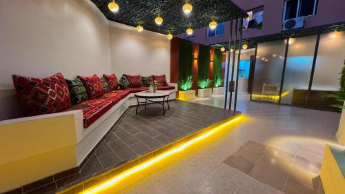 Appartement de Luxe Avec Jacuzzi Privé & Terrasse au Coeur de Marrakech, Marrakech