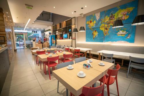 Їжа та напої, America del Sur Hostel Buenos Aires in Буенос-Айрес