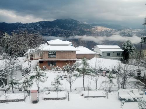 Bhurban Mountain view cottage in Bhurban