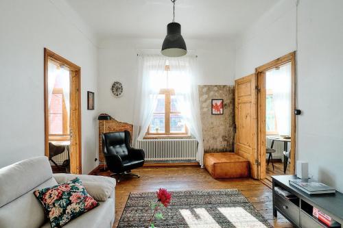 Lux Old Town Charm, Prime Spot - Lutsu Apartment, Viljandi