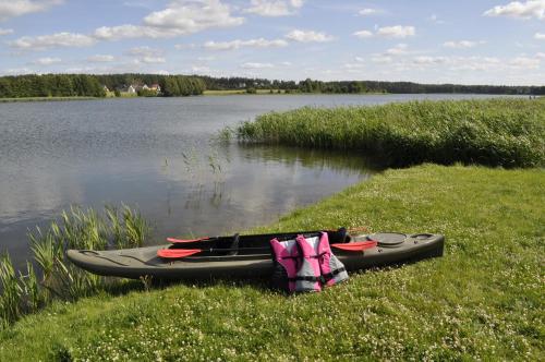 APARTAMENT JANETTA domek nad jeziorem