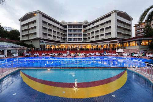 Hotel in Side