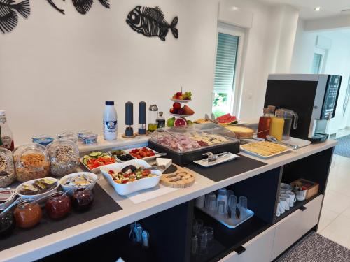 อาหารและเครื่องดื่ม, Villa Fortis B&B in ออกรุค กอนจิ