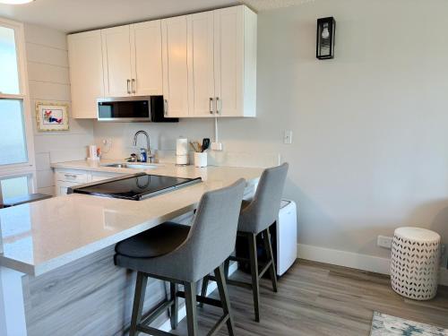 Chic Salt Lake 2-Bedroom FG in Honolulu Airport