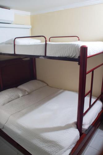 Triple Room image 2