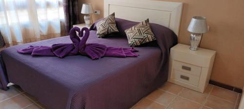 Beautiful, spacious villa, heated pool, sleeps eight, with quality furnishings, Caleta De Fuste (foto 5)