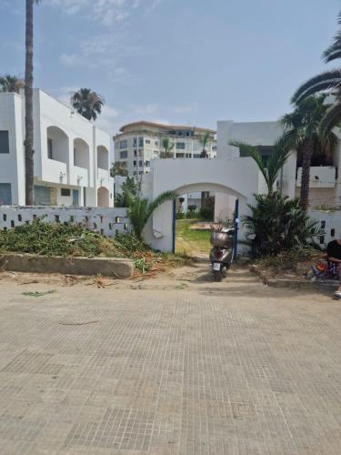 Familienfreundliches Beach Apartment Tanger Malabata Direkt am Meer in Casabarata