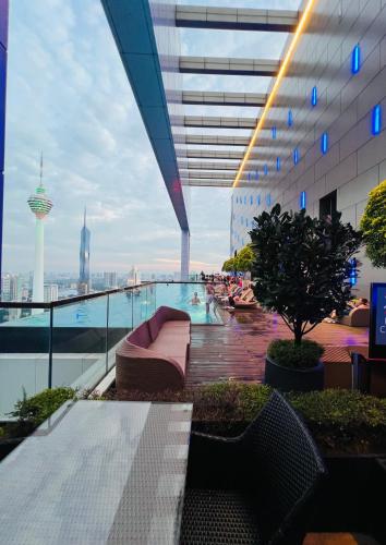 The Platinum KLCC by Dream Suites - image 7
