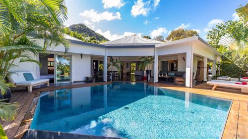 Unforgettable Villa in the Heart of the Island, Marigot