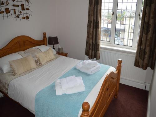 Burleigh House - image 14