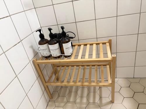 Le petit Sommelier - 1 Bedroom, Near metro, Garden view, Helsinki (photo 4)