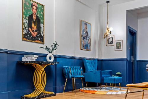 Balboa Park Hotel Downtown Little Italy near San Diego Zoo