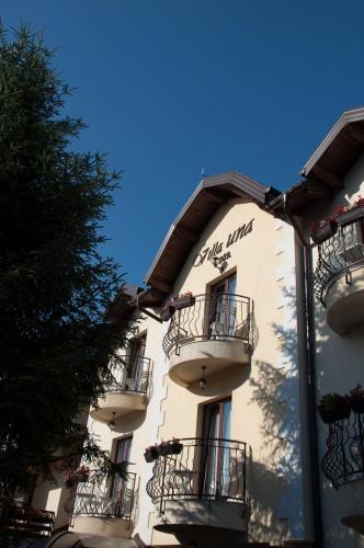 Villa Una - Hôtel - Bihać