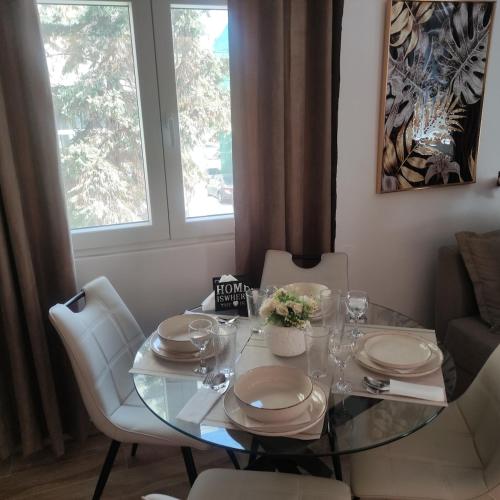 Aelia Central City Apartments 2 in แอเล็กซานดรูพอลี