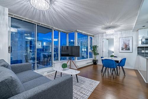 Downtown Condo with Great City Views — other in 188 Keefer Place, Vancouver Canada, V6B 2L3