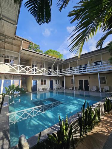 Hotellet från utsidan, Lizard King Hotel & Suites in Puerto Viejo de Talamanca