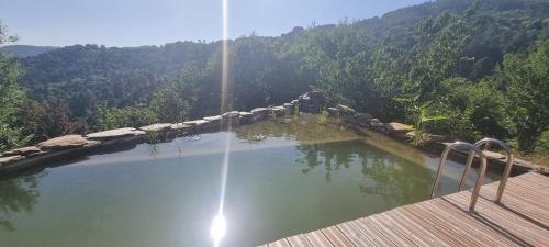 สระว่ายน้ำ, Domaine du Moment Présent (Domaine du Moment Present) in แซ็ง-มาร์แต็ง-เดอ-บูโบ