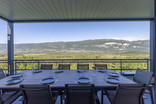 Cabana & Terrasse du Bourget - Jacuzzi in Chanaz