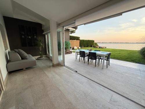 Villa Tramonto