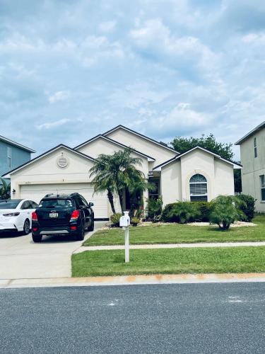 Ruskin FL 2 bdrm 1 bath suite Host & Cat share common areas in Ruskin