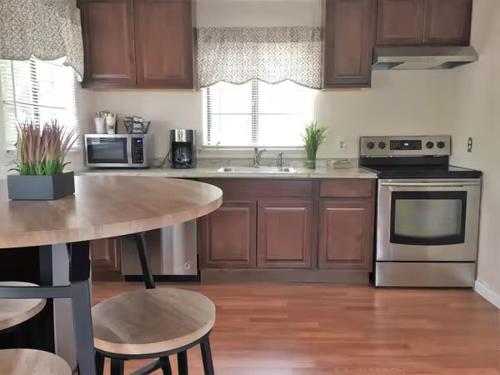 Alpine Trail Ridge Inn in Estes Park