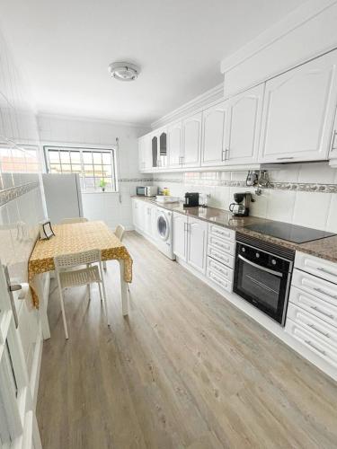 Konyha, GoldMar Beach Apartments - Praia da Vieira in Praia da Vieira