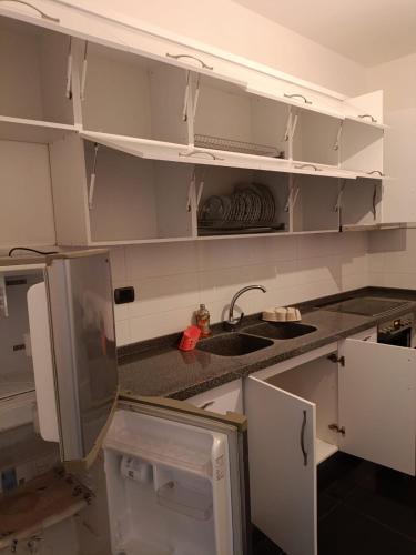 Cozinha, Villa Daka in Divjake