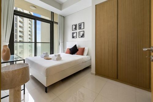 Luxury Penthouse - Scenic View - Near Burj Khalifa - image 3
