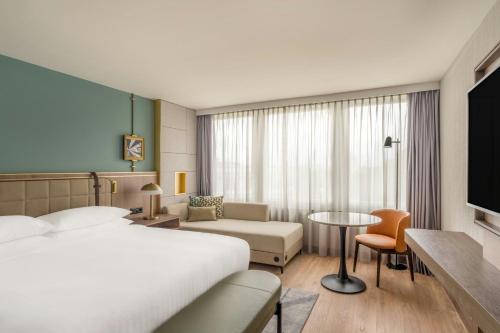 room detail thumbnail 0