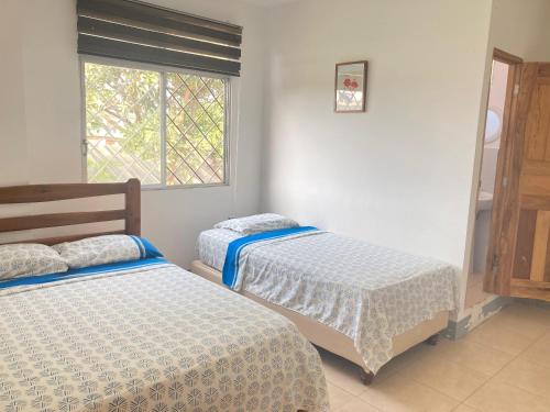 Liza, habitación privada de Flor de Lis Beach House (Liza, habitacion privada de Flor de Lis Beach House) in Плаяс Вільяміл