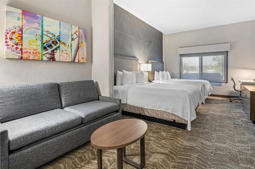 Foto - Best Western Valencia/Six Flags Inn & Suites