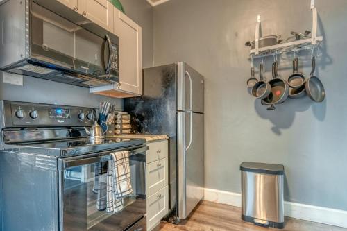 BurgBnB Riverfront in 哈里斯堡市中心