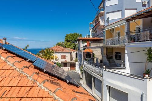 Apartments with a parking space Sumpetar Omis - 950 Dugi Rat