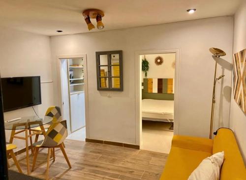Apartamento de 2 hab en calle Tesoro-Malasaña (Apartamento de 2 hab en calle Tesoro-Malasana) in أرفافاشا