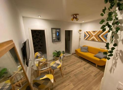 Apartamento de 2 hab en calle Tesoro-Malasaña (Apartamento de 2 hab en calle Tesoro-Malasana) in أرفافاشا