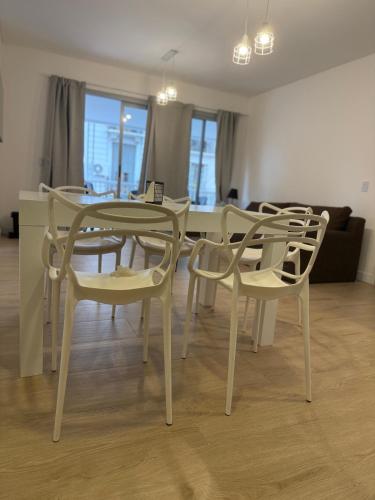 One-Bedroom Apartment image 10