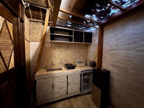 Dapur, ShakaBrah Beachfront Hostel in Siargao Island