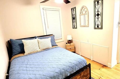 Cute & Cozy Lakeview House on Chain O Lakes with Hot Tub Option, Fox Lake (photo 4)