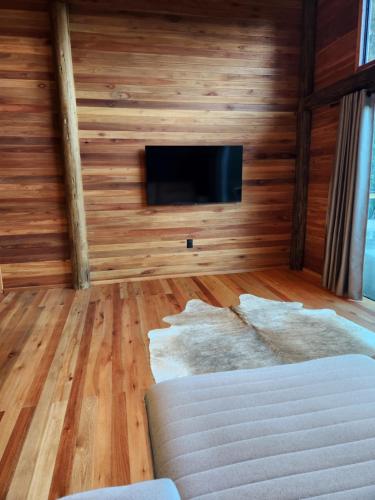 Two-Bedroom House image 10