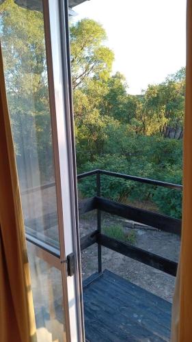 Cabaña de descanso junto al río Atuel (Cabana de descanso junto al rio Atuel) in Salto de las Rosas