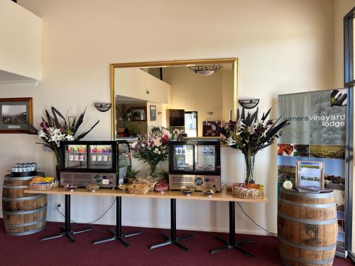 Ételek és italok, Turners Vineyard Motel in Orange